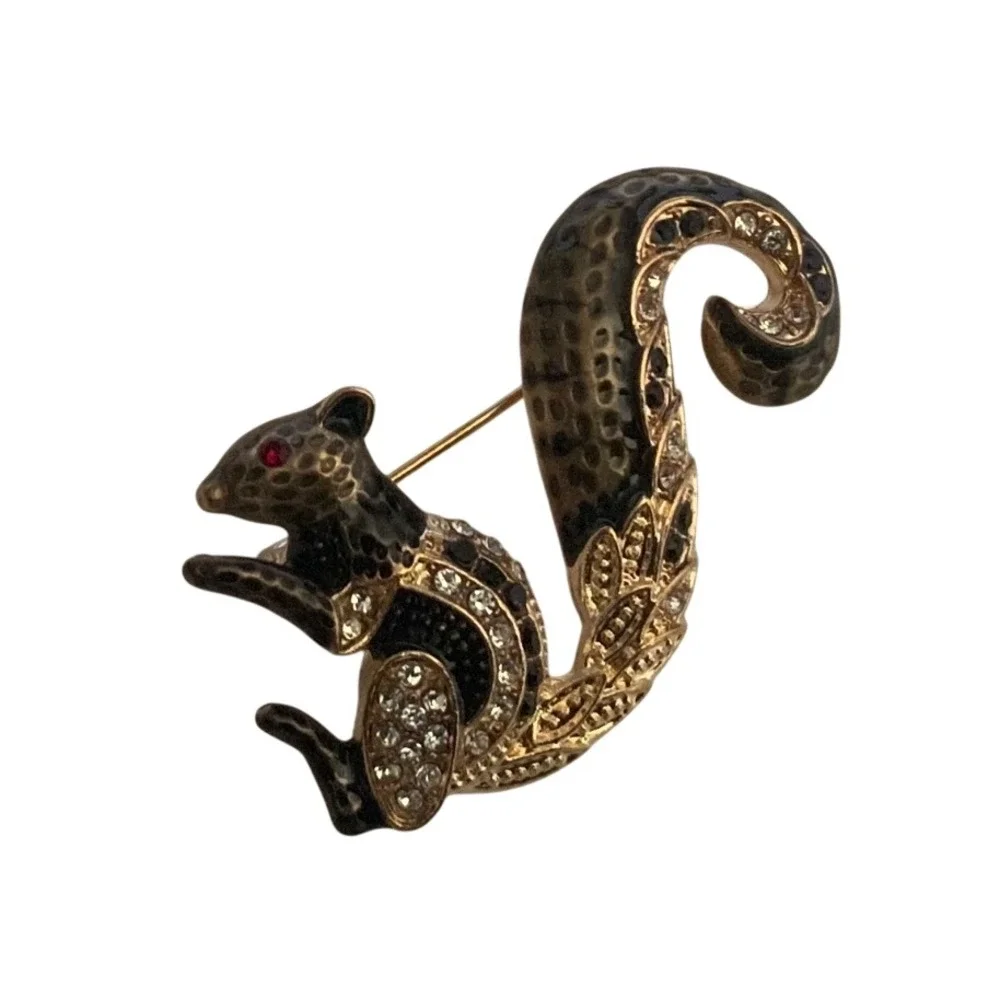Vintage Squirrel Brooch Gold Tone Leopard Enamel Rhinestone Animal Pin